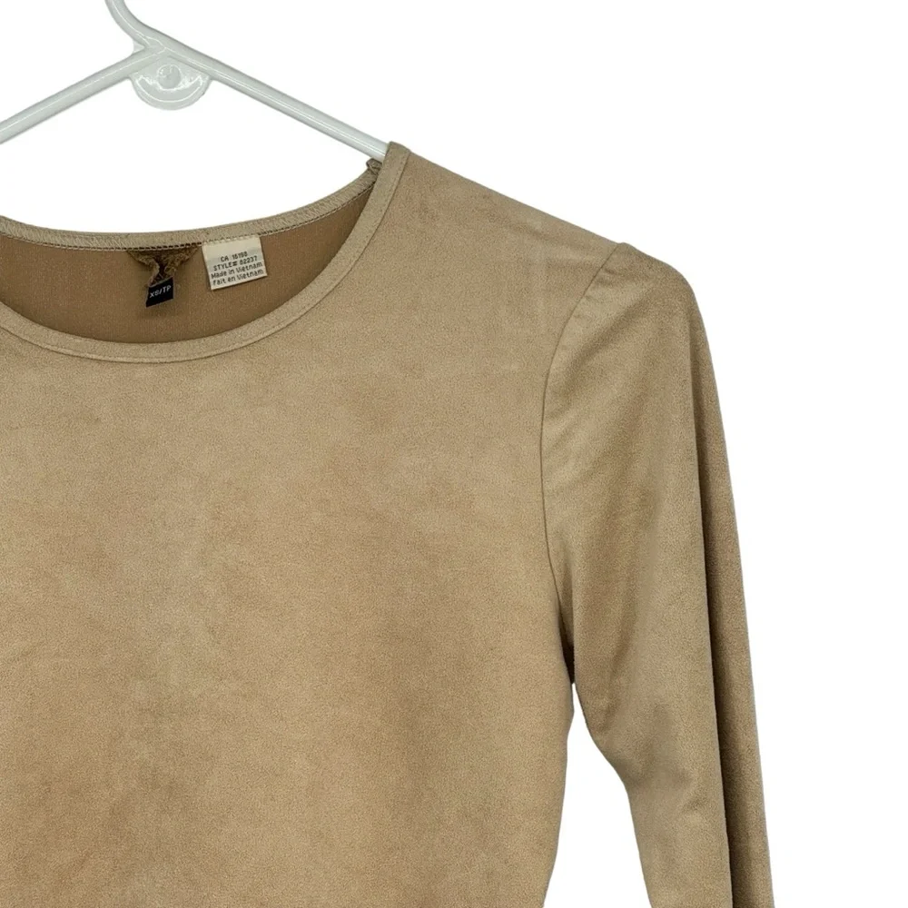*Women’s Vintage Tsunami Size XS Tan Polyester/Spandex Ultra Suede Shirt Top